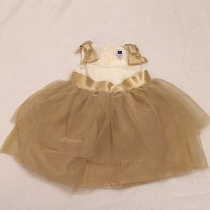 Janie and Jack Gold and White dress